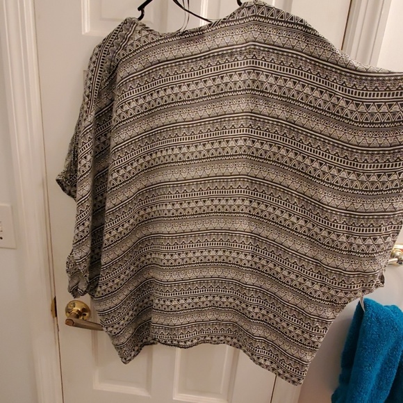 Kimono Robe - Picture 3 of 4